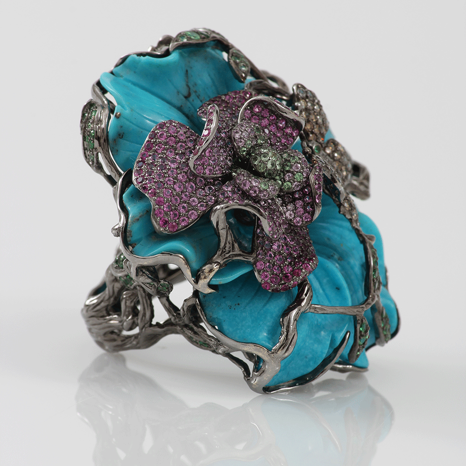 WENDY YUE, Carved Turquoise Flower Ring