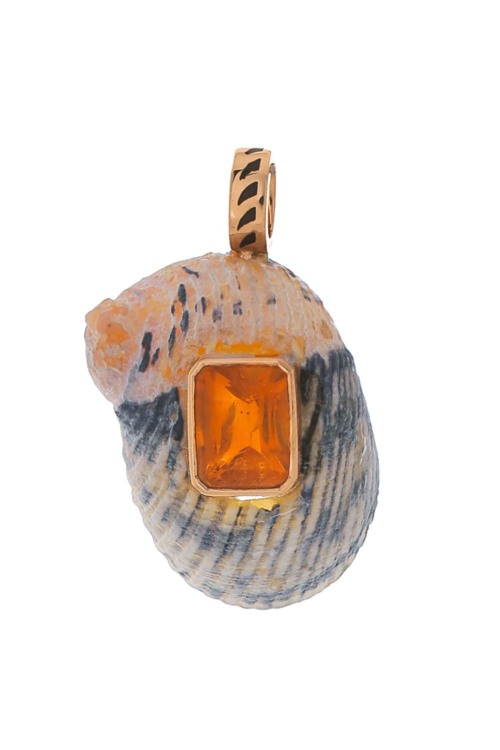 DEZSO BY SARA BELTRAN, Natural Shell Citrine Pendant